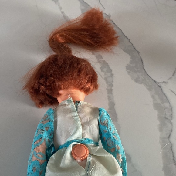 Beautiful Crissy Doll - Picture 5 of 8